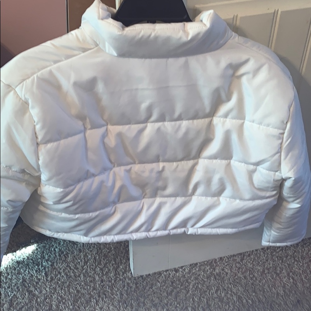 Jacket - Picture 3 of 4